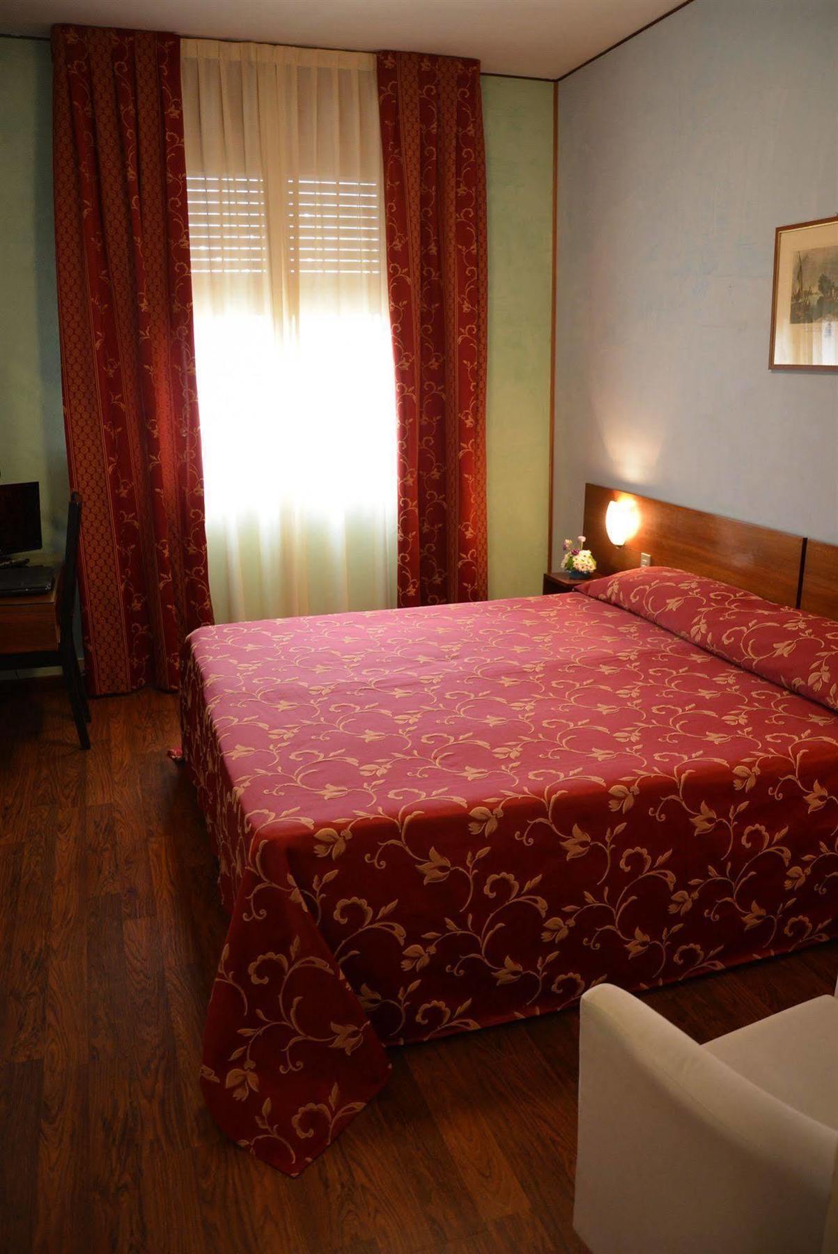 Hotel Salieri 레그나고 외부 사진