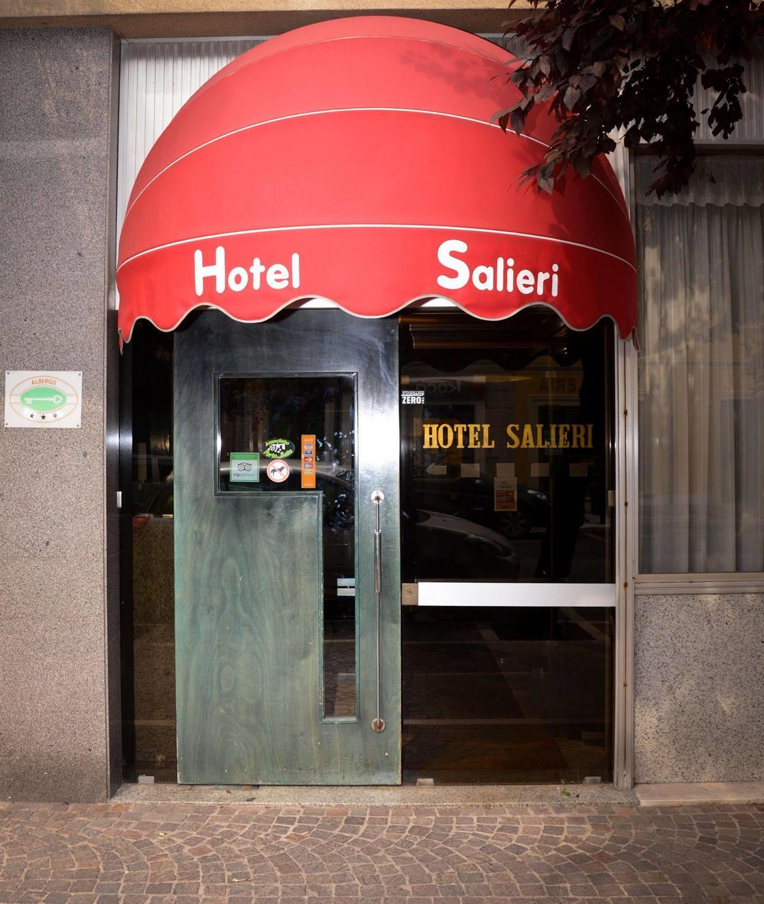 Hotel Salieri 레그나고 외부 사진