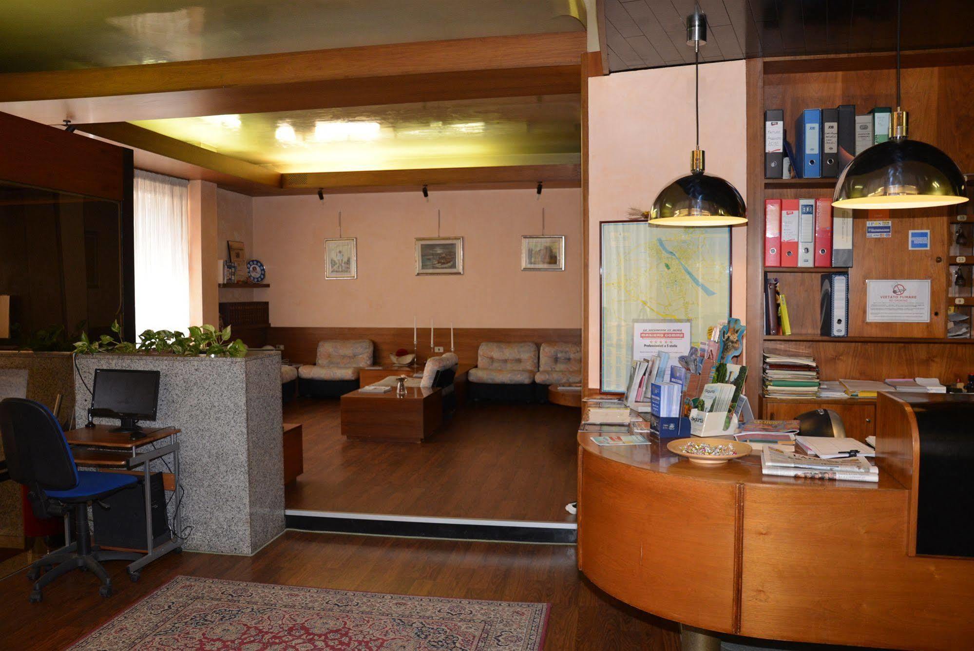 Hotel Salieri 레그나고 외부 사진